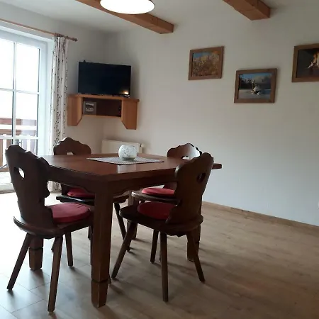 Auerhiasbauer Apartamento